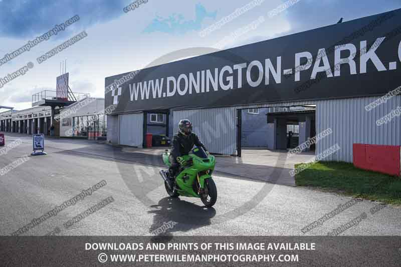 donington no limits trackday;donington park photographs;donington trackday photographs;no limits trackdays;peter wileman photography;trackday digital images;trackday photos